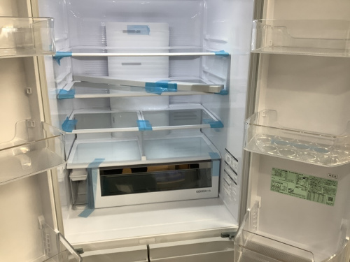 6ドア冷蔵庫のHITACHI