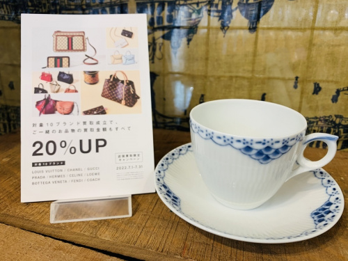 テーブルウェアの洋食器