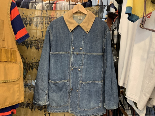 ジャケットのカバーオール