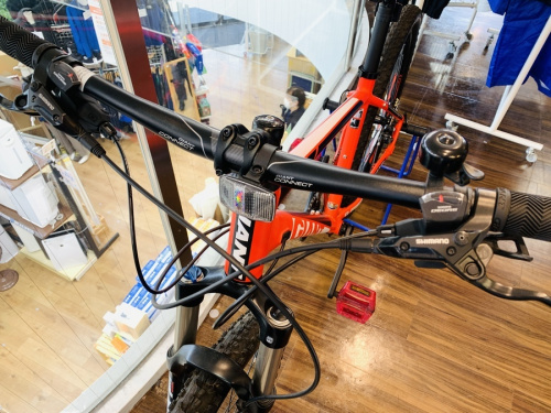 マウンテンバイクのGIANT