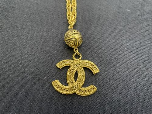 ネックレスのヴィンテージネックレス