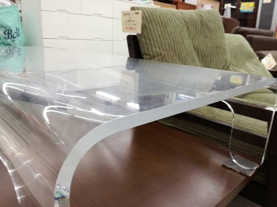 CASSINAのアクリルテーブルを買取入荷しました【三鷹店】｜2017年06月