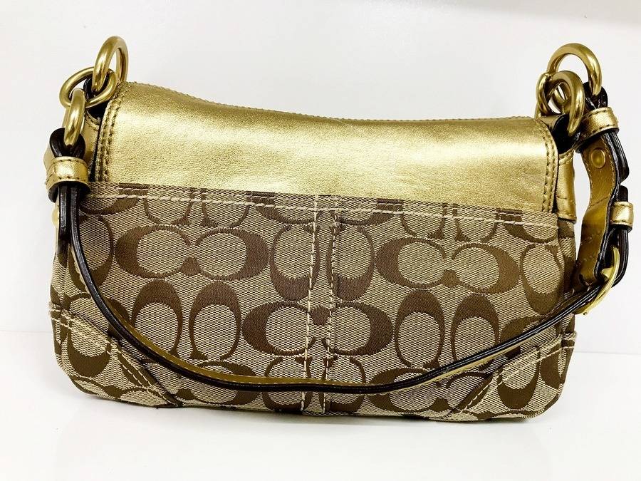 COACH(コーチ)のショルダーバッグ12375が入荷いたしました