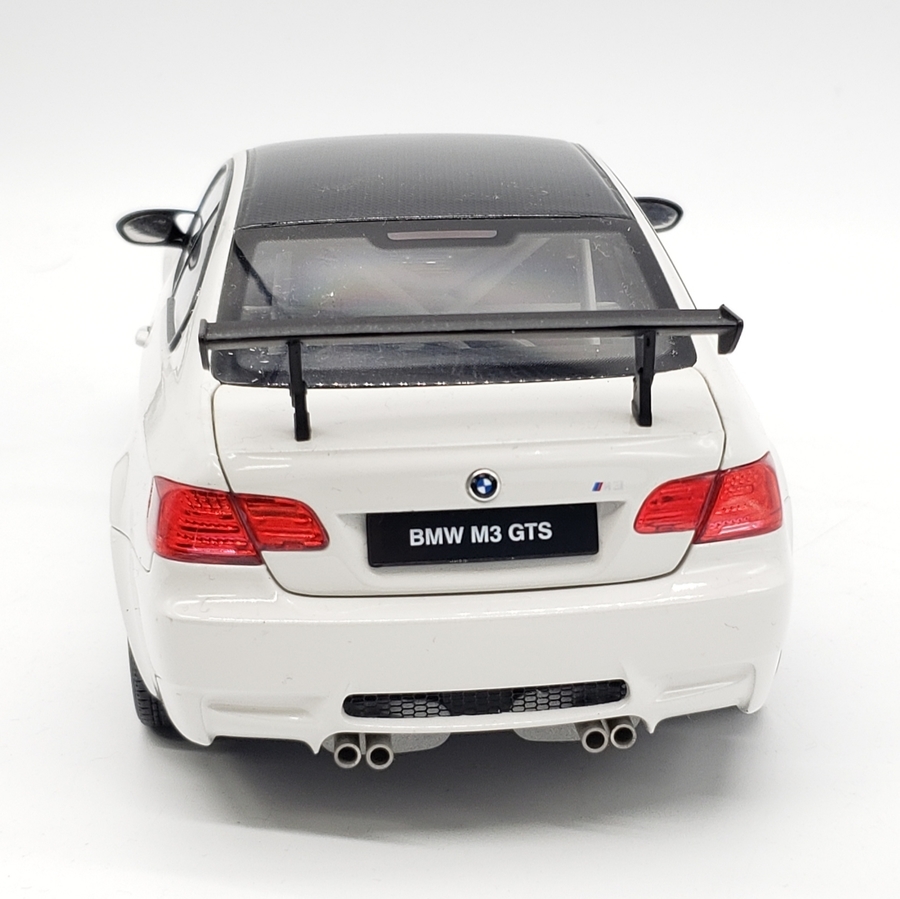 京商のBMW M3 GTSが入庫！【三鷹店】｜2019年11月12日｜リサイクル