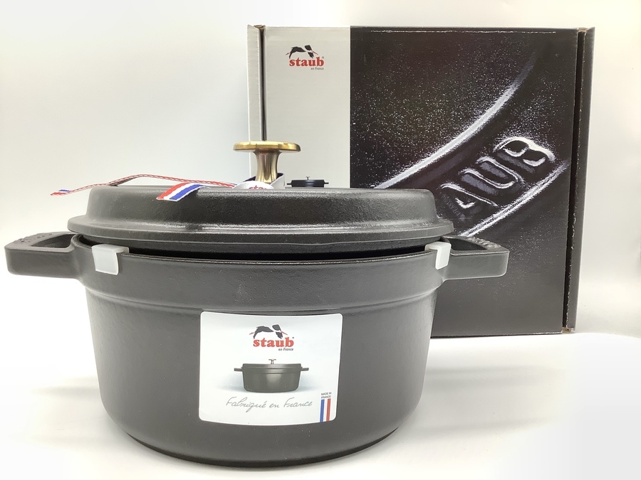 staub（ストウブ）の20cm未使用鍋を買取入荷致しました！！【三鷹店 