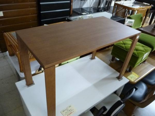 家具・インテリアのデスク