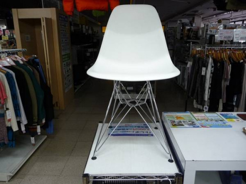 家具・インテリアのイームズ