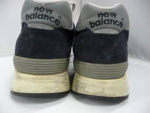 スニーカーのニューバランス(new balance)