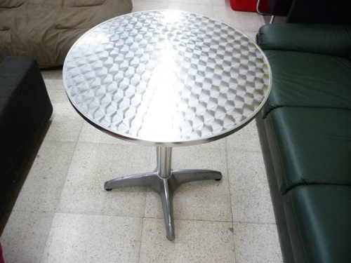 家具・インテリアのテーブル