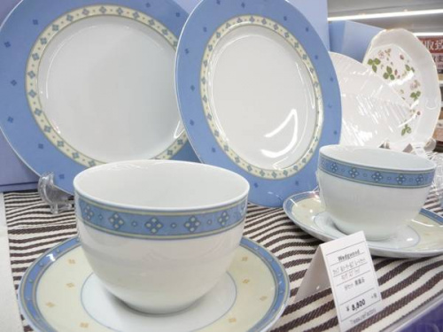 花瓶のWEDGWOOD