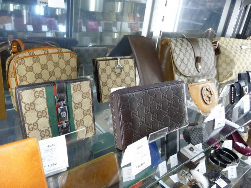 GUCCIのシャリーライン