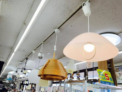 照明のインテリアライト