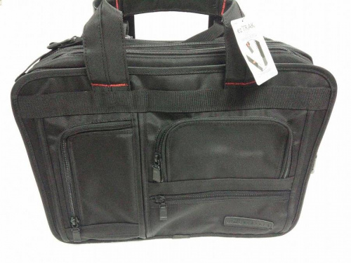 メンズファッションのバッグ