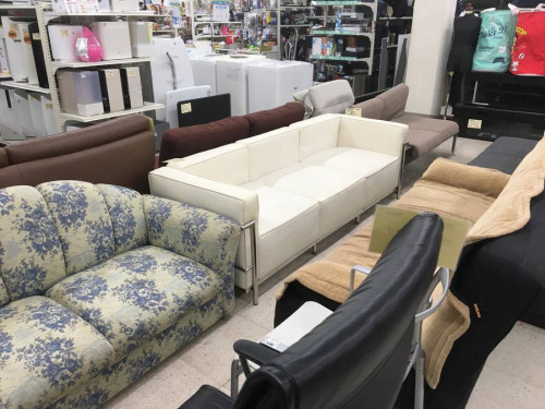 サイレントレールの総合三鷹家具