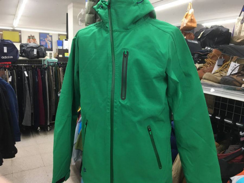 メンズファッションのパーカー