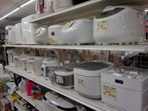 電子レンジの炊飯器