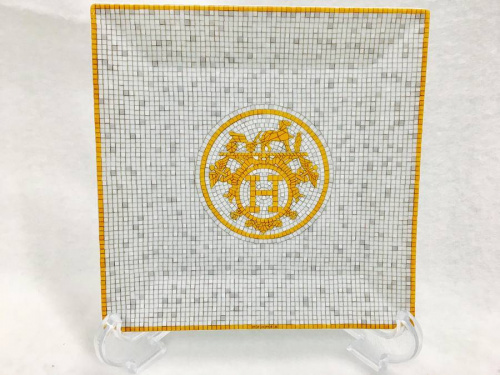 洋食器のプレート