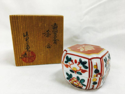 和食器のインテリア