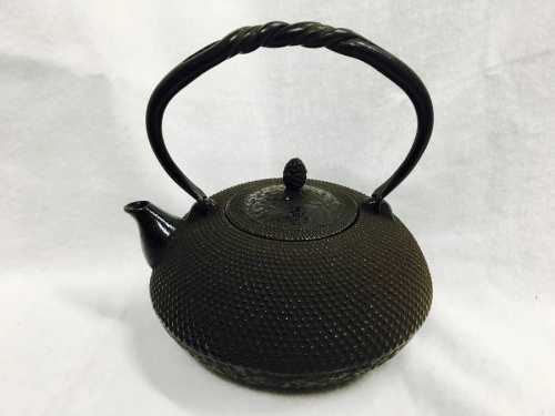 和食器の南部鉄器