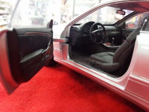 モデルカーのインテリア小物