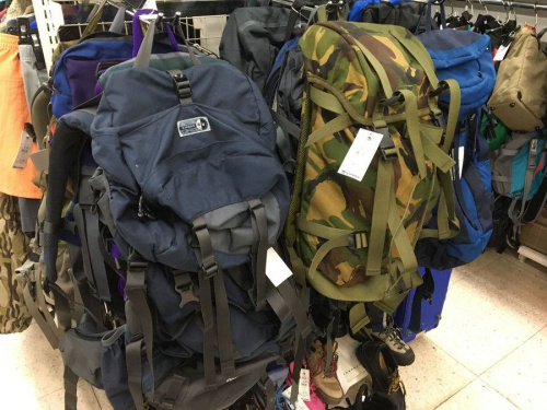 バッグのkarrimor