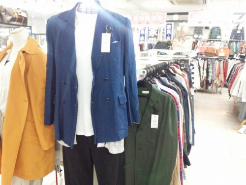 ジャケットの三鷹ファッション