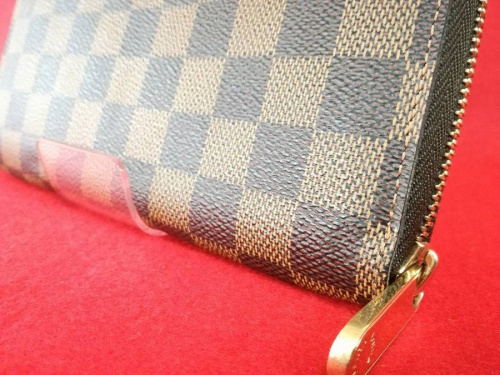 ブランド・ラグジュアリーのルイヴィトン（LOUIS VUITTON）