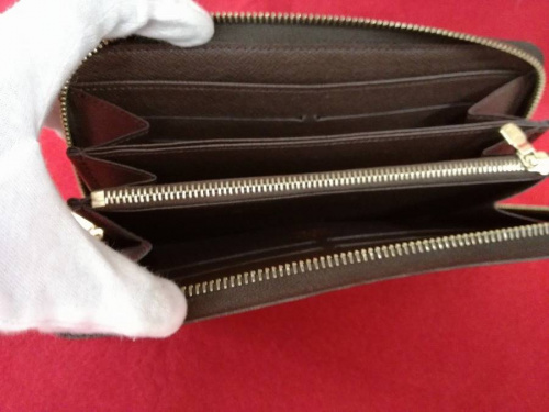 財布の三鷹ファッション