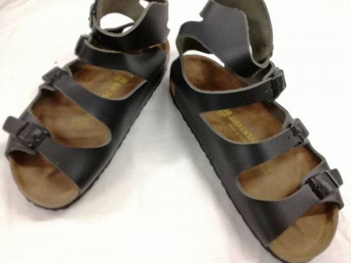 レディースファッションのサンダル