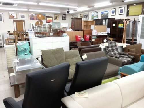 三鷹インテリアの総合三鷹家具