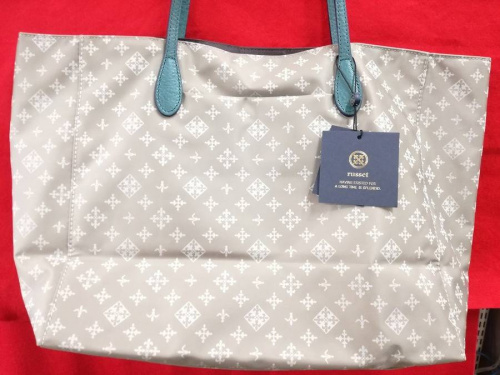 russetの三鷹ファッション