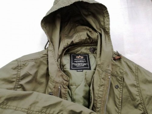 コートのジャケット