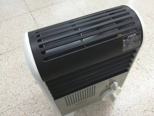 生活家電・家事家電のヒーター