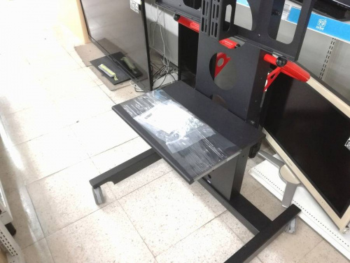 テレビ台の三鷹インテリア