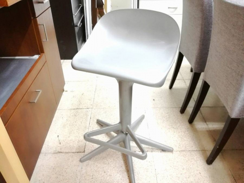 チェアのKartell・カルテル