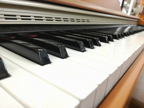 楽器・ホビー雑貨の電子ピアノ