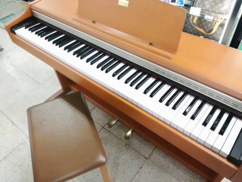 電子ピアノのカシオ（CASIO）