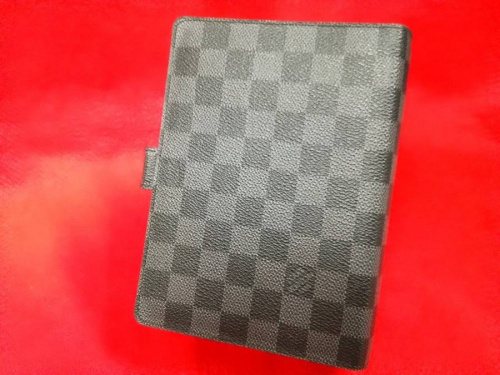 メンズファッションのルイヴィトン（LOUIS VUITTON）