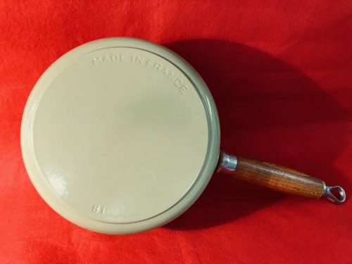 片手鍋のCHASSEUR