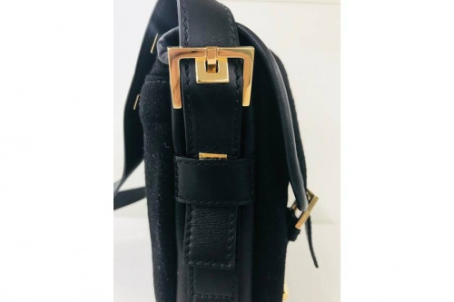 ショルダーバッグのYves Saint Laurent