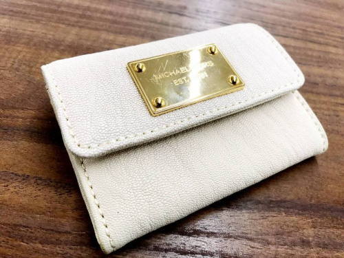 ブランド・ラグジュアリーのマイケルコース