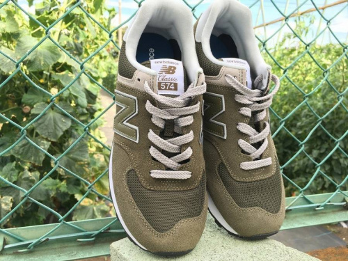 メンズファッションのスニーカー