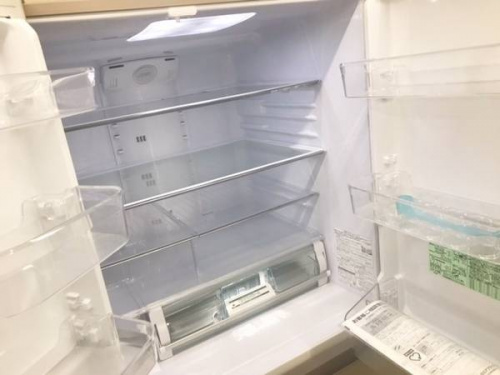6ドア冷蔵庫のHITACHI