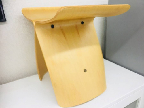 バタフライスツールの木製