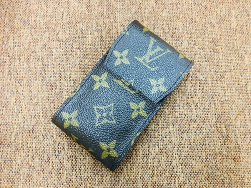 ¥·¥¬¥ì¥Ã¥È¥±¡¼¥¹¤ÎLOUIS VUITTON