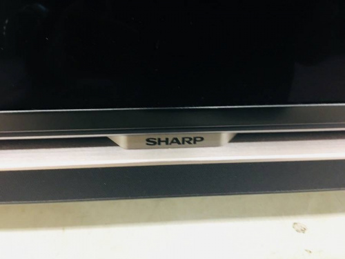 SHARPの46インチ