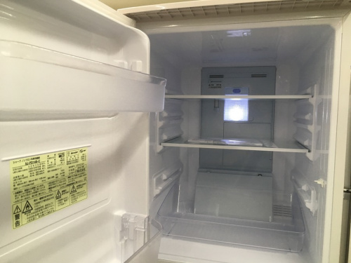 冷蔵庫の2ドア冷蔵庫