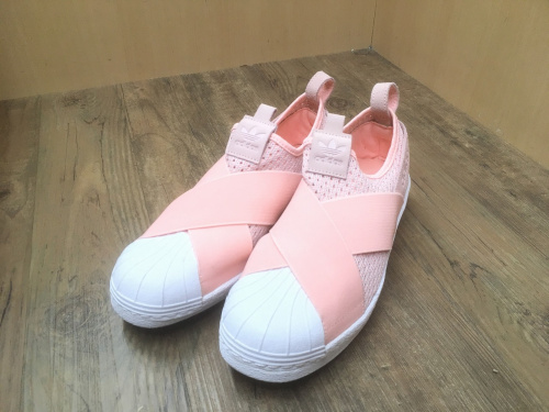 三鷹　吉祥寺　世田谷　杉並　靴　中古　買取の三鷹　吉祥寺　世田谷　杉並　スニーカー　中古　買取