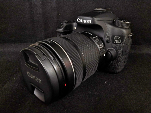 一眼レフカメラのCANON
