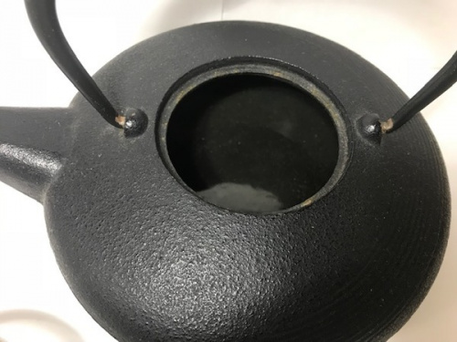 鉄瓶の急須
